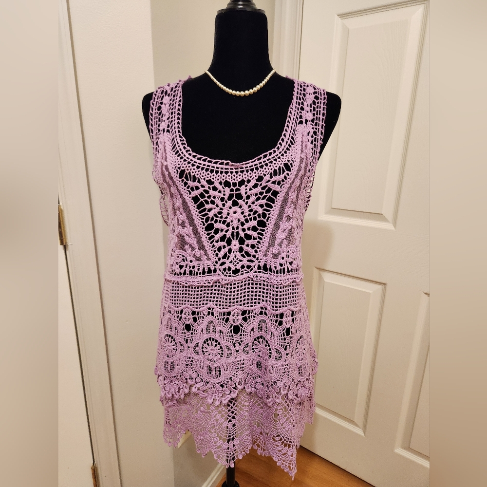 Simply Noelle pink colored crochet top - size L/XL (12-14)